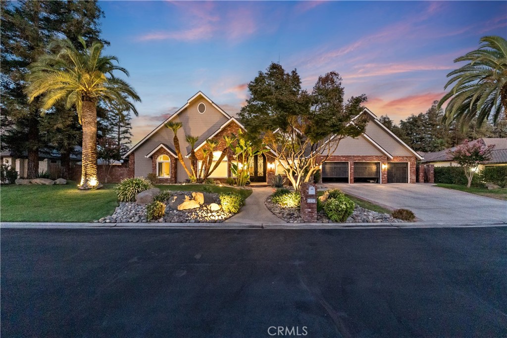 6054 N Woodson Ave, Fresno, CA 93711