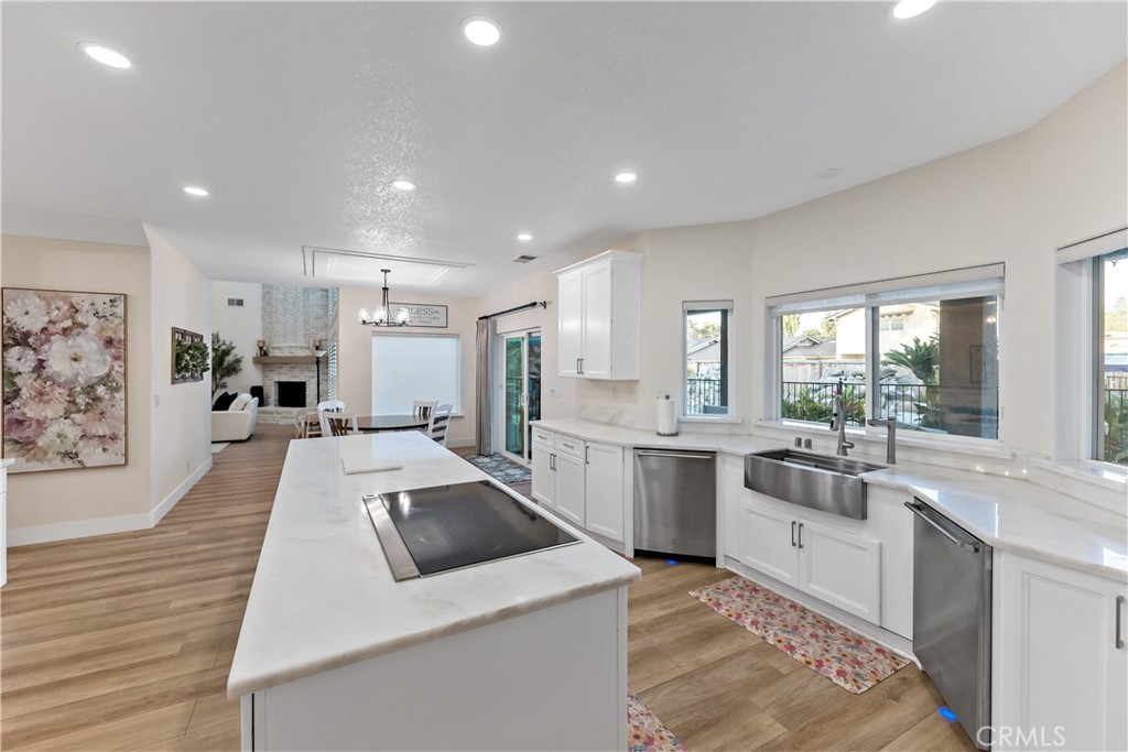 6054 N Woodson Ave, Fresno, CA 93711