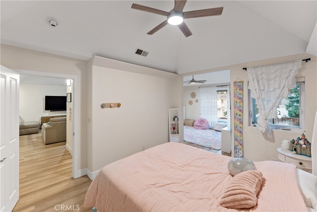 6054 N Woodson Ave, Fresno, CA 93711