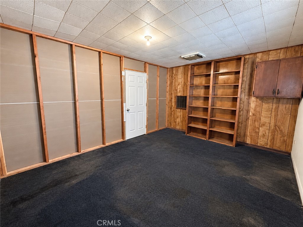 180 E Warner Ave, Fresno, CA 93710