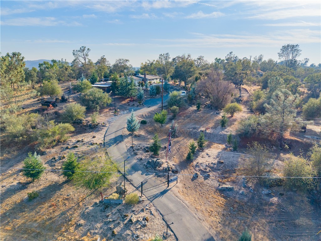 28960 Yosemite Springs, Coarsegold, CA 93614