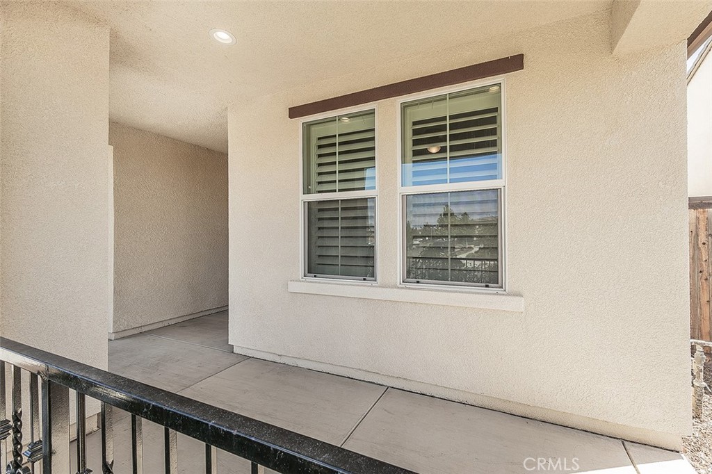 4475 Crown Bluffs Dr, Madera, CA 93636