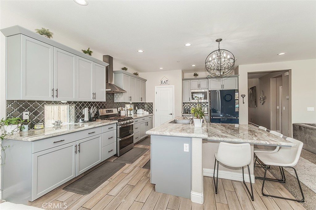4475 Crown Bluffs Dr, Madera, CA 93636
