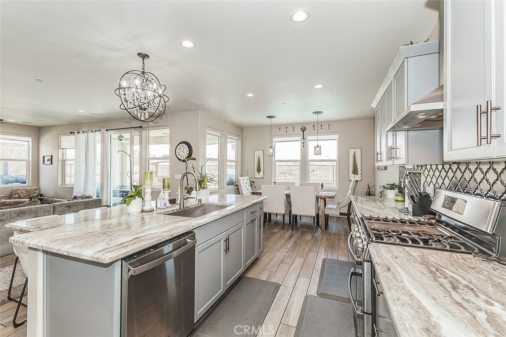 4475 Crown Bluffs Dr, Madera, CA 93636