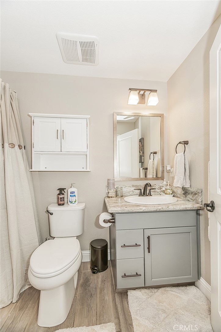 4475 Crown Bluffs Dr, Madera, CA 93636