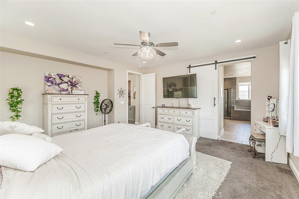 4475 Crown Bluffs Dr, Madera, CA 93636