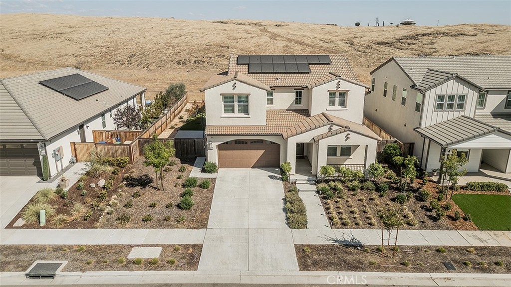 4475 Crown Bluffs Dr, Madera, CA 93636