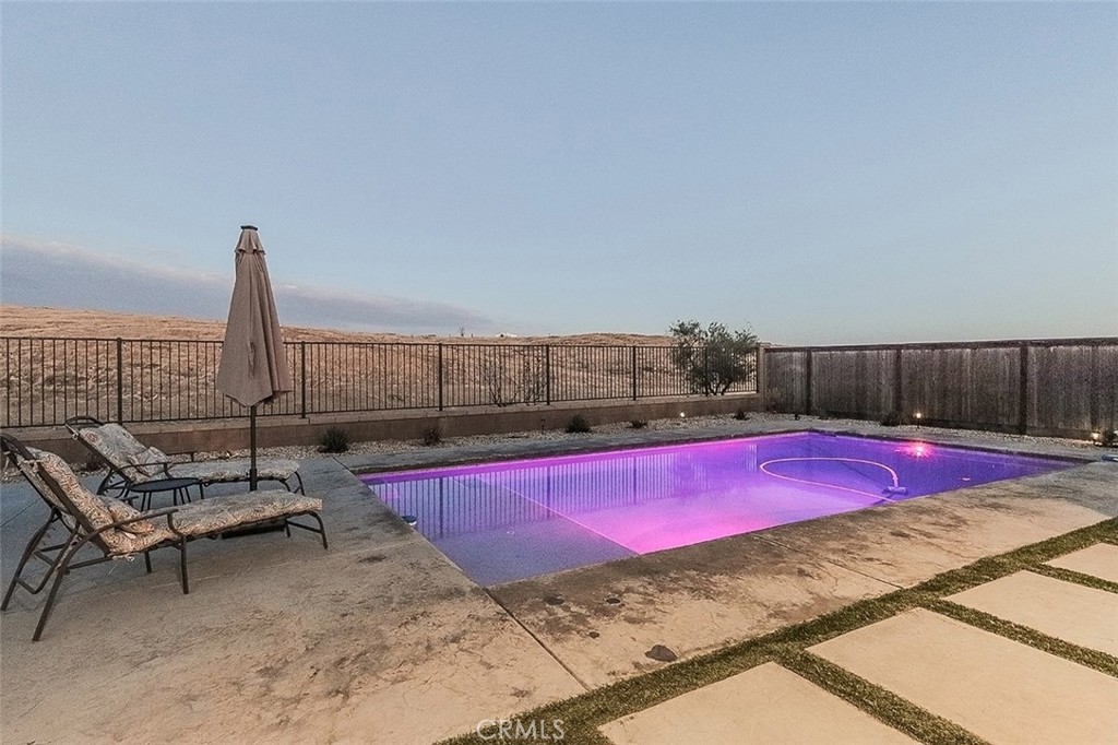 4475 Crown Bluffs Dr, Madera, CA 93636