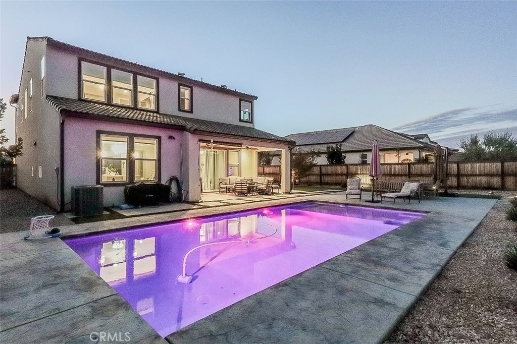 4475 Crown Bluffs Dr, Madera, CA 93636