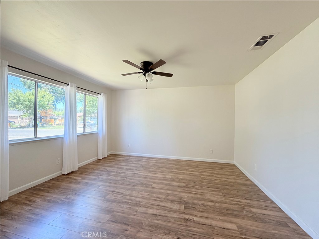 1833 W Pico, Fresno, CA 93705
