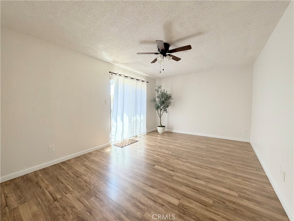 1833 W Pico, Fresno, CA 93705