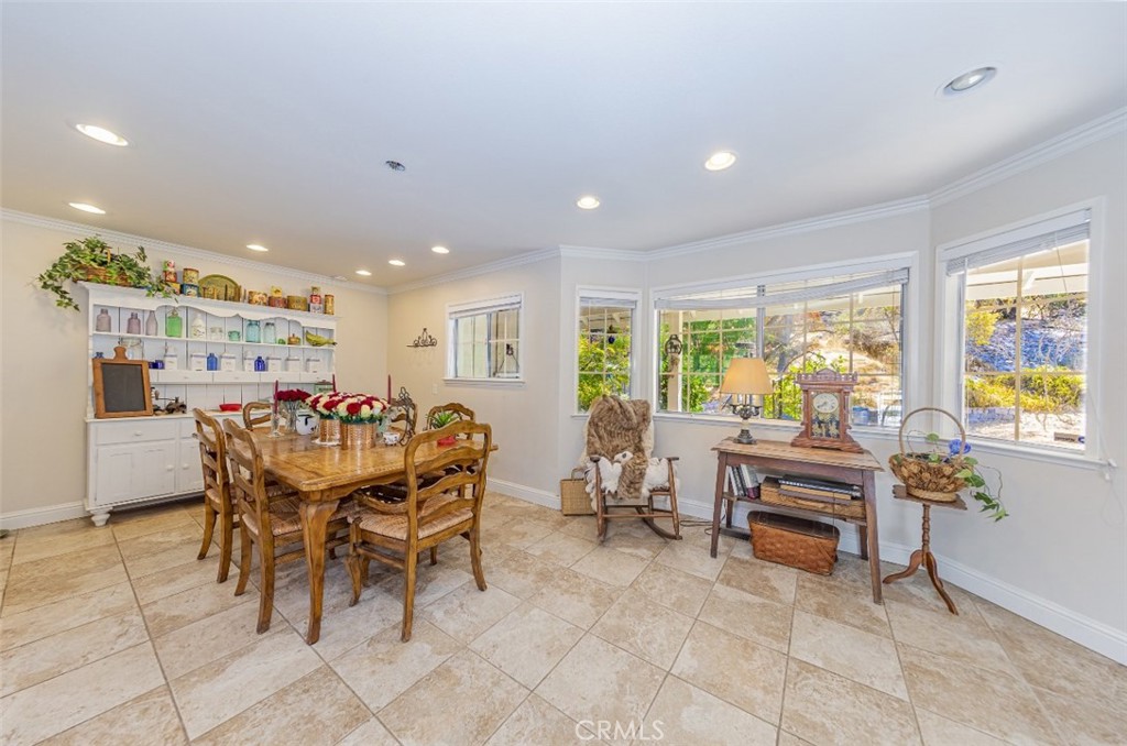 50622 Critter Creek Ln, Oakhurst, CA 93644