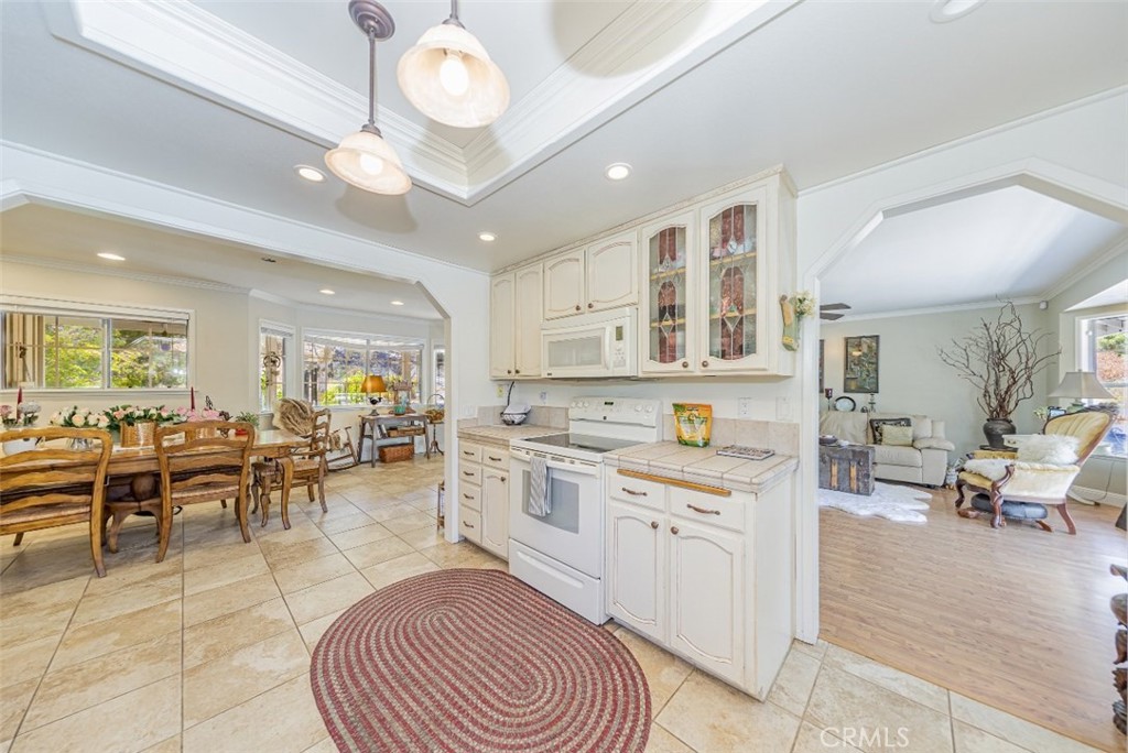 50622 Critter Creek Ln, Oakhurst, CA 93644