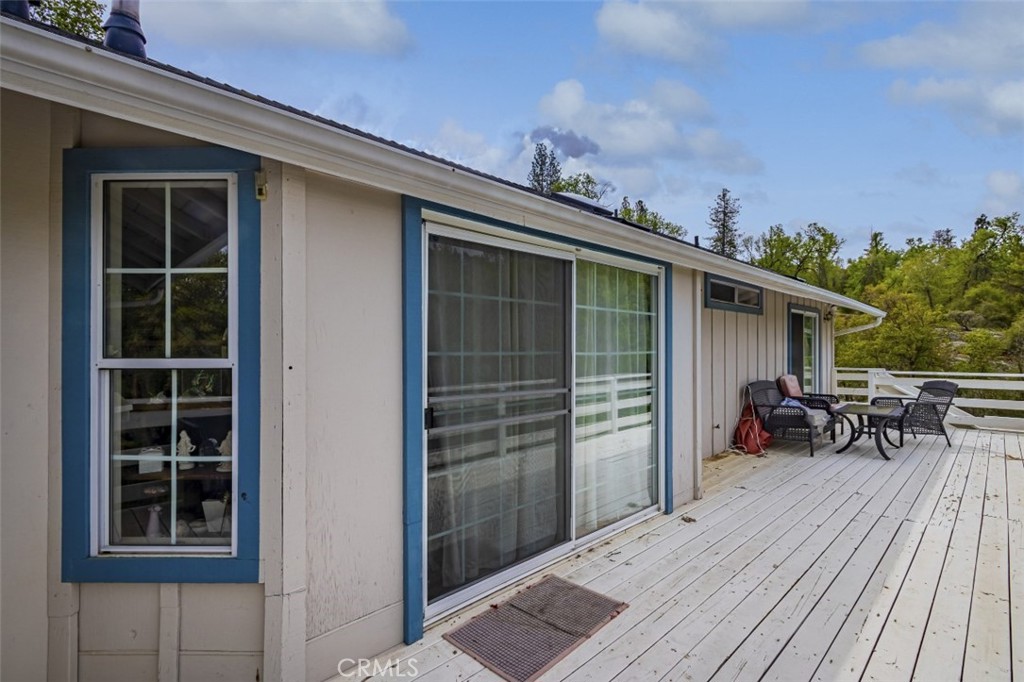 50622 Critter Creek Ln, Oakhurst, CA 93644