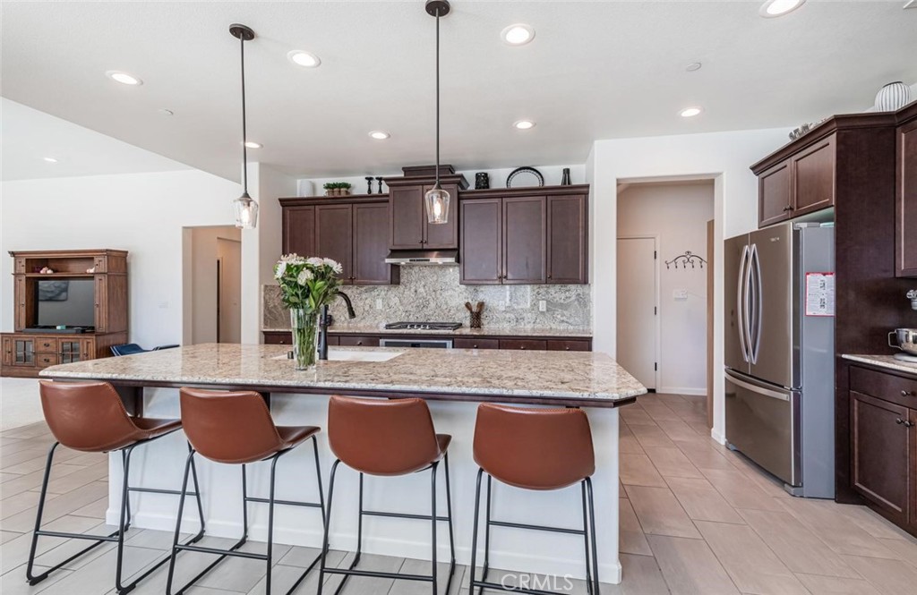 1115 Sanders Ave, Clovis, CA 93619