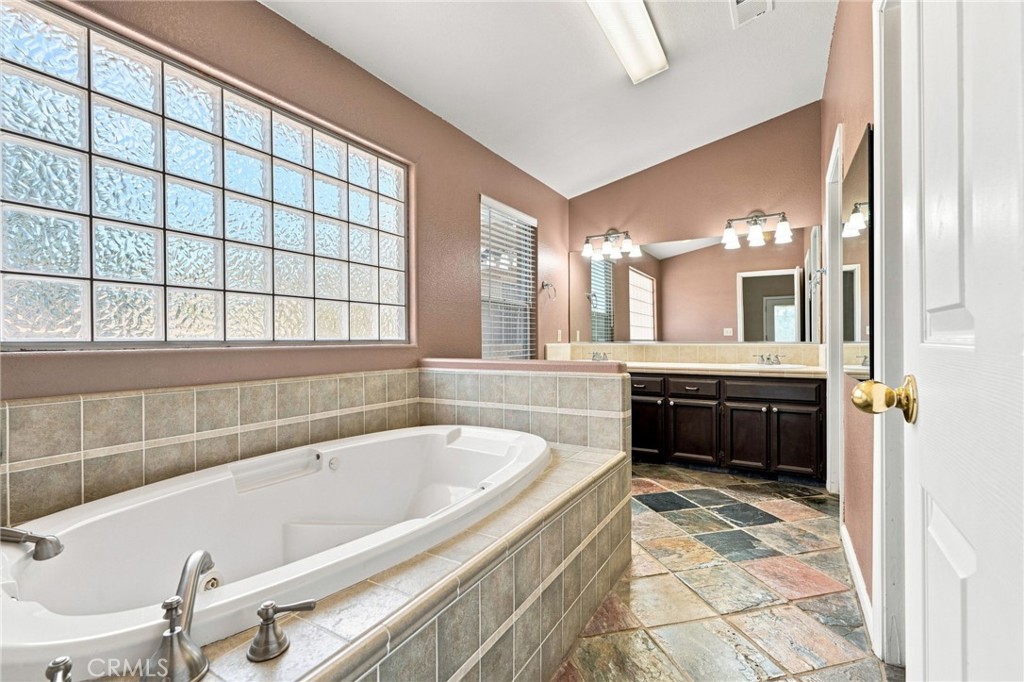 1184 Elwood, Squaw Valley, CA 93675