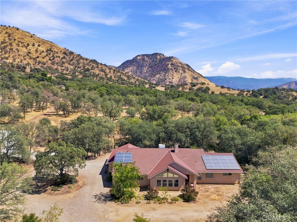 1184 Elwood, Squaw Valley, CA 93675