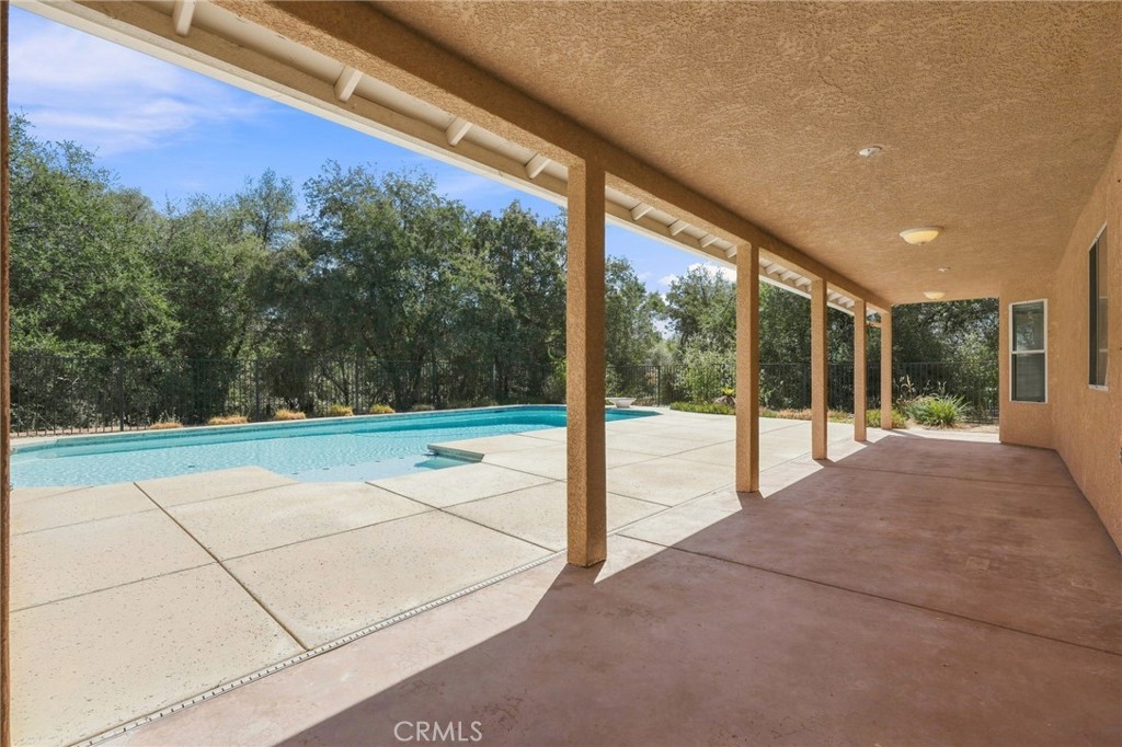 1184 Elwood, Squaw Valley, CA 93675