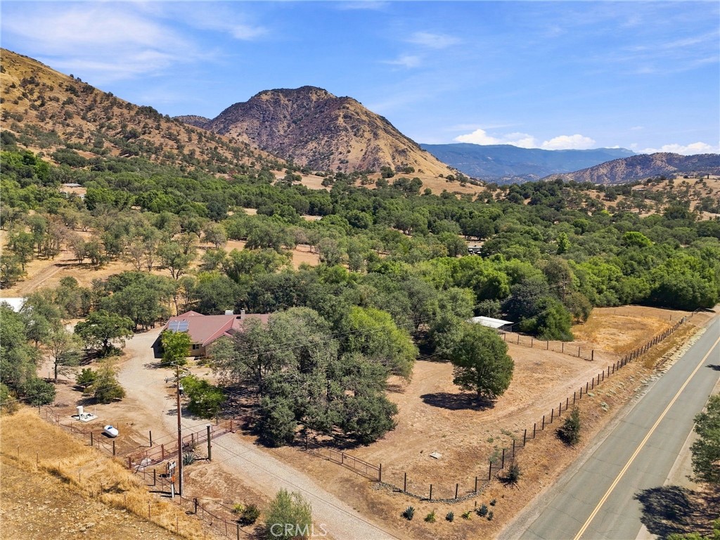 1184 Elwood, Squaw Valley, CA 93675