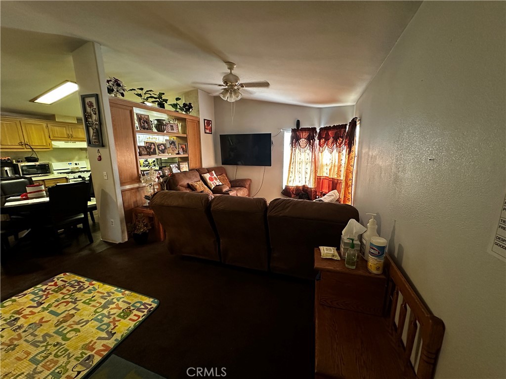 1907 Dairy Ave #16, Corcoran, CA 93212