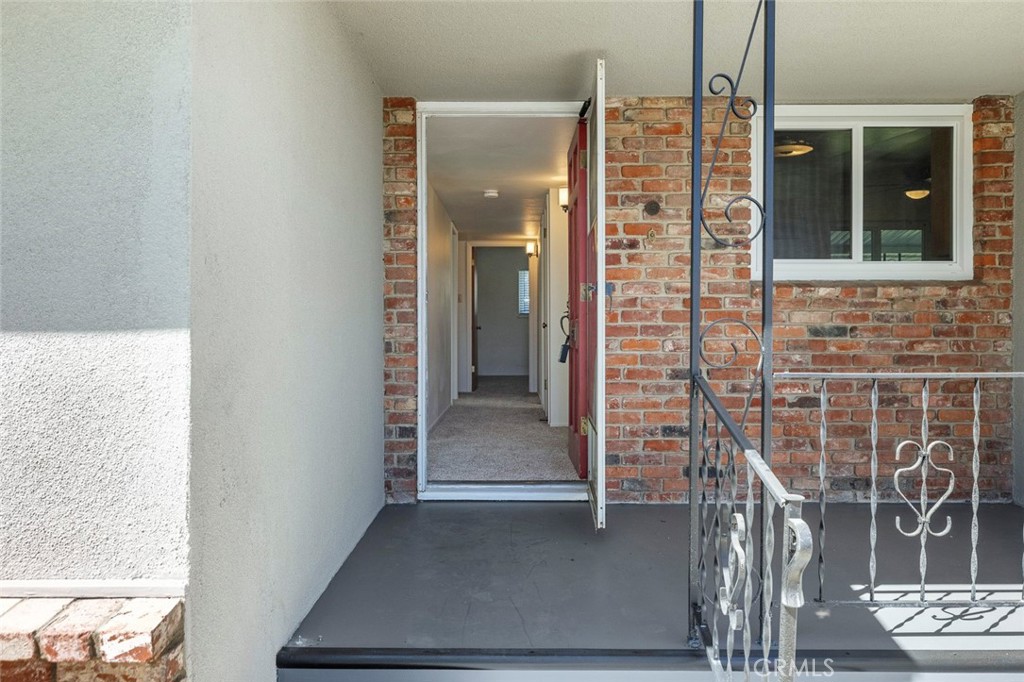 212 Harvard Ave, Coalinga, CA 93210