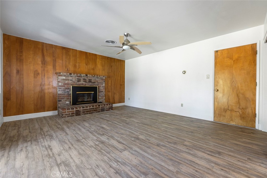 212 Harvard Ave, Coalinga, CA 93210