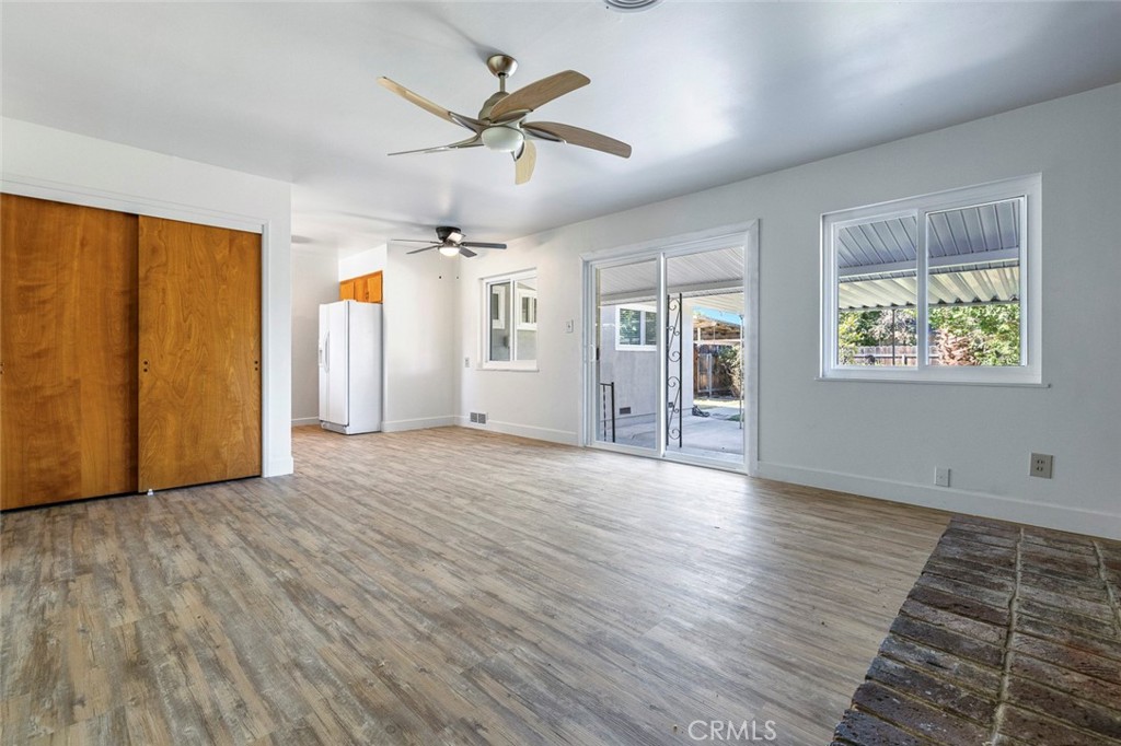 212 Harvard Ave, Coalinga, CA 93210