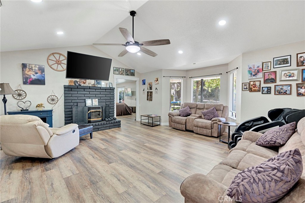 18654 Ridgedale, Madera, CA 93638
