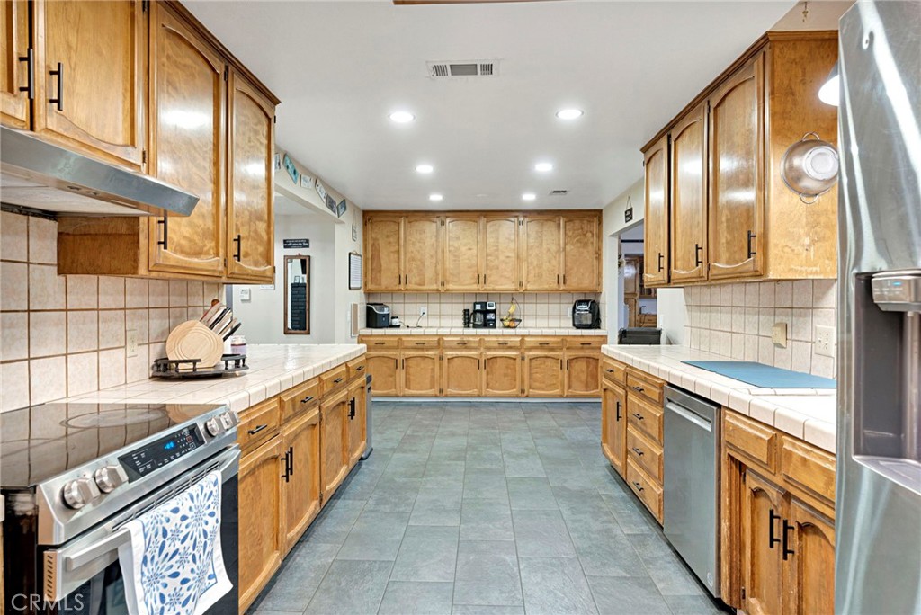 18654 Ridgedale, Madera, CA 93638