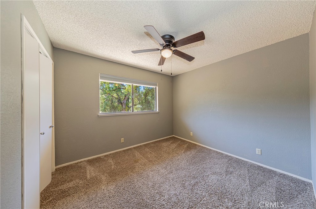 45453 N Oakview, Oakhurst, CA 93644
