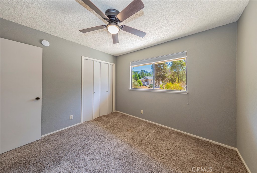 45453 N Oakview, Oakhurst, CA 93644