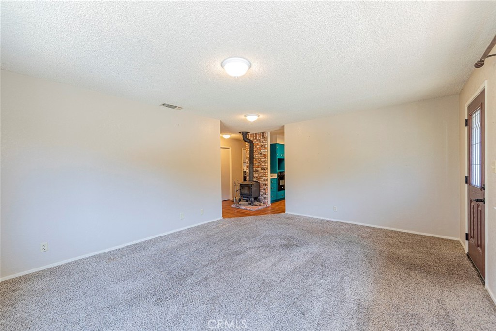 45453 N Oakview, Oakhurst, CA 93644