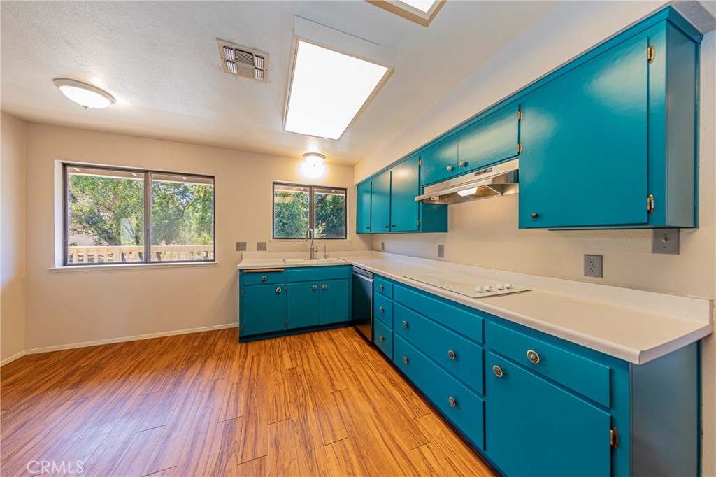 45453 N Oakview, Oakhurst, CA 93644