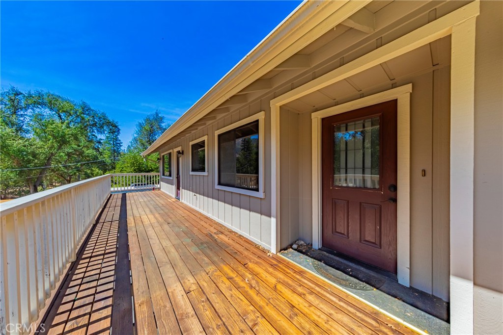 45453 N Oakview, Oakhurst, CA 93644