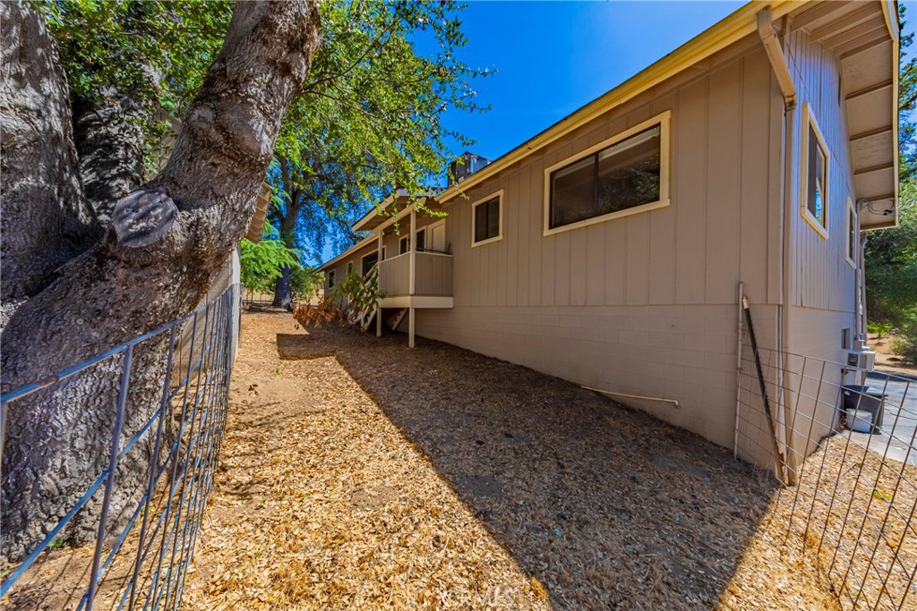 45453 N Oakview, Oakhurst, CA 93644