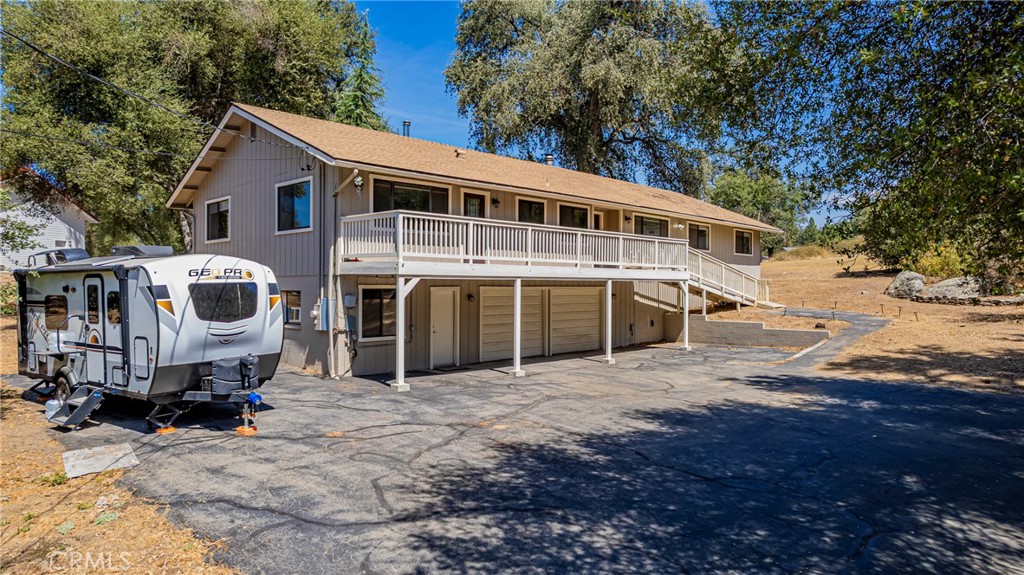 45453 N Oakview, Oakhurst, CA 93644
