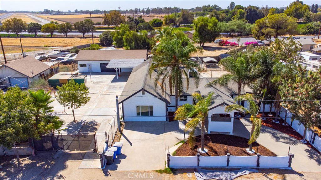815 E 5th, Hanford, CA 93230