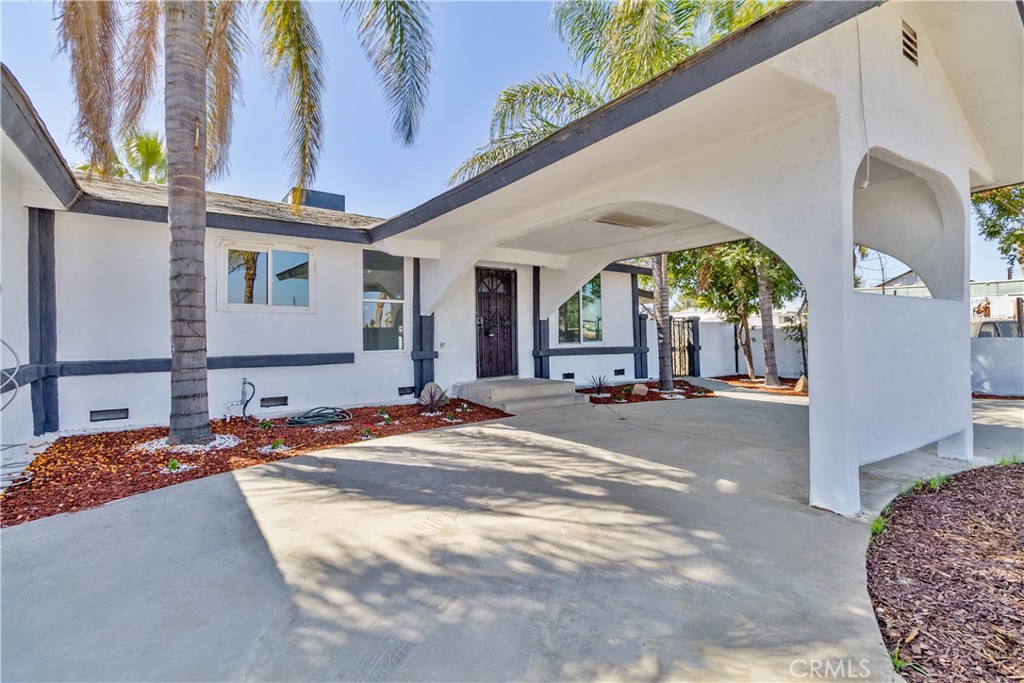815 E 5th, Hanford, CA 93230