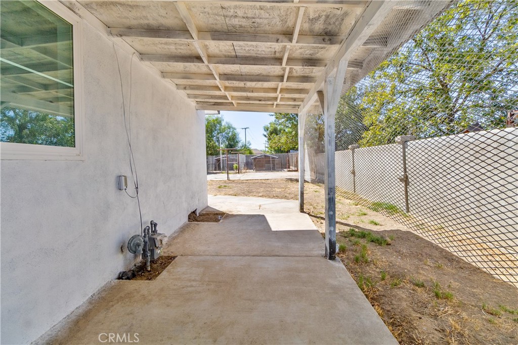 815 E 5th, Hanford, CA 93230