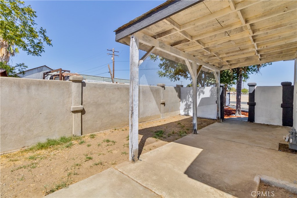815 E 5th, Hanford, CA 93230