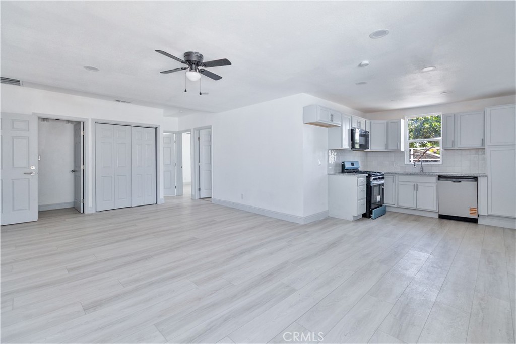 815 E 5th, Hanford, CA 93230