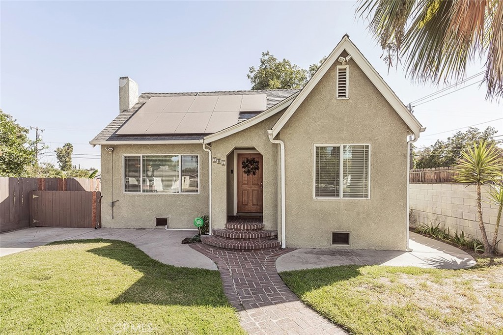 906 E Fountain, Fresno, CA 93704
