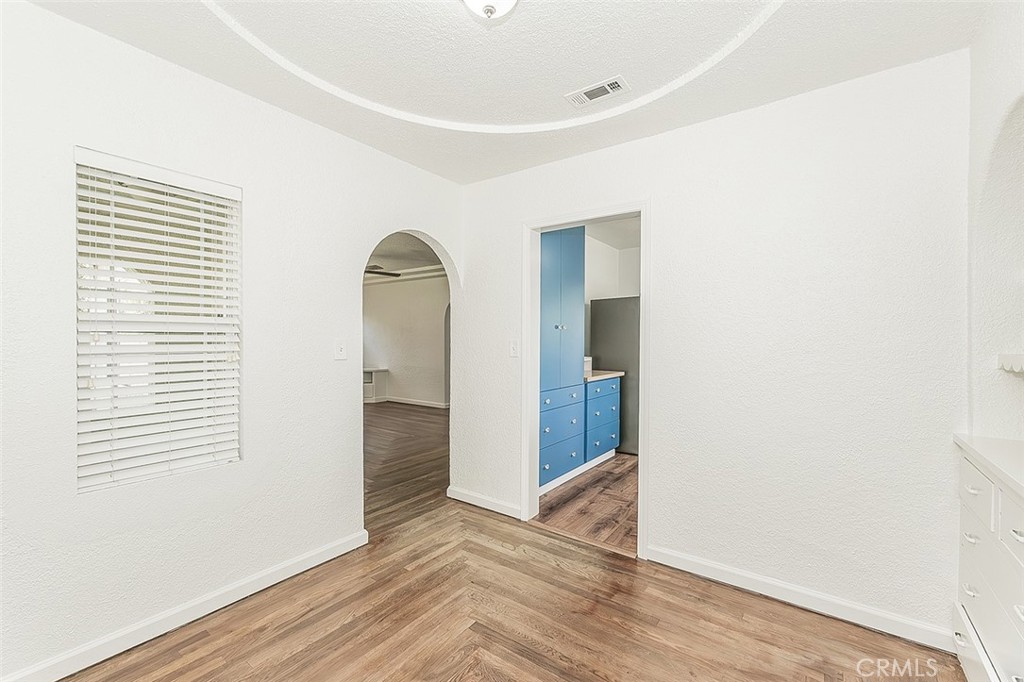 906 E Fountain, Fresno, CA 93704