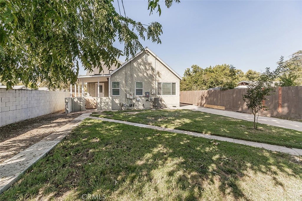 906 E Fountain, Fresno, CA 93704