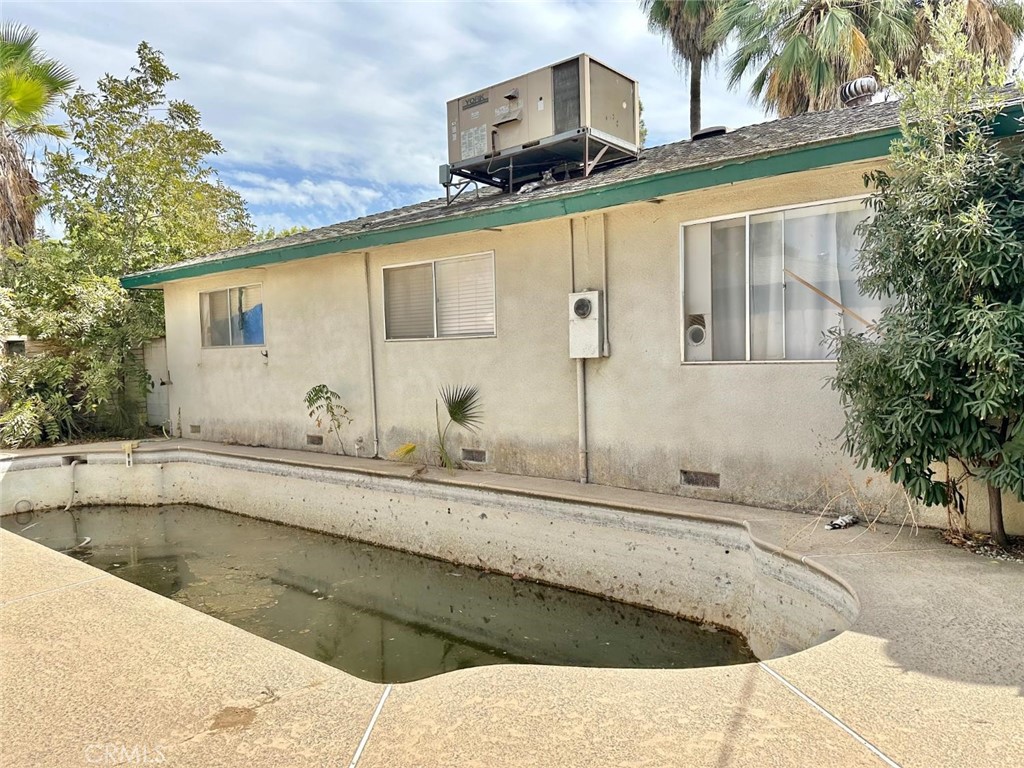 405 W Rialto Ave, Clovis, CA 93612