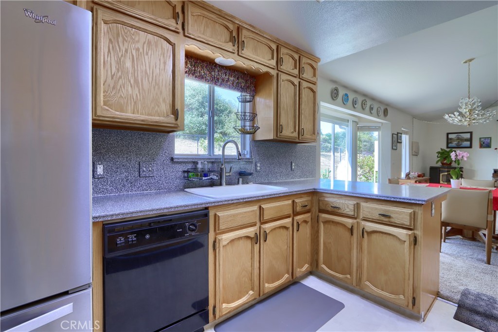 46514 W Longview Ln, Coarsegold, CA 93614