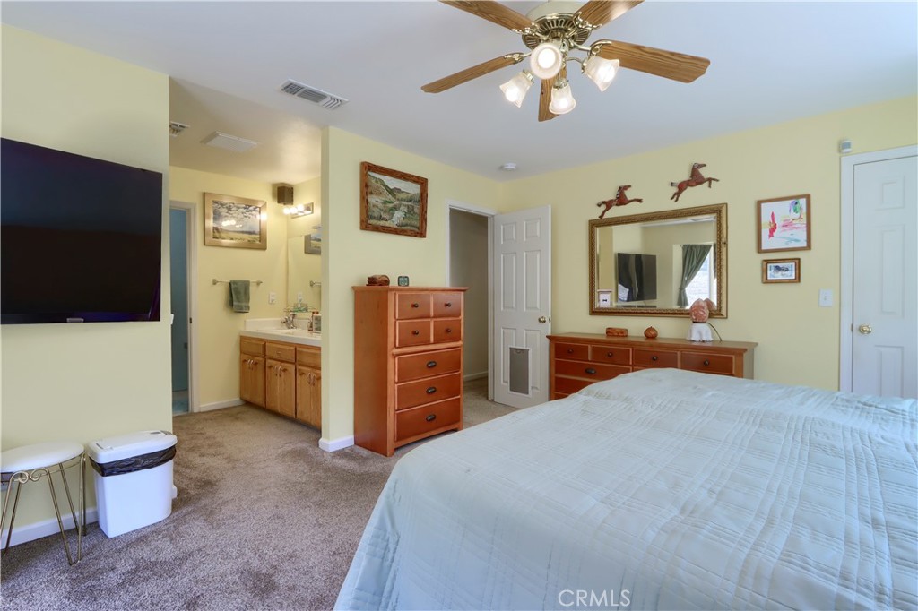 46514 W Longview Ln, Coarsegold, CA 93614
