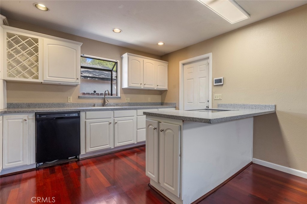 2905 Debbie, Modesto, CA 95350