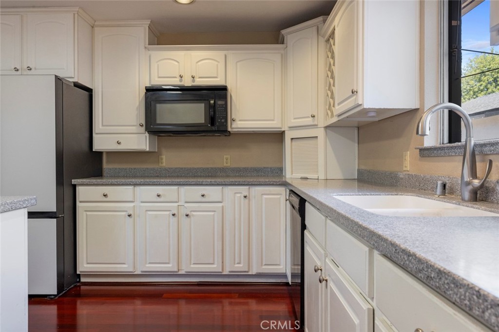 2905 Debbie, Modesto, CA 95350