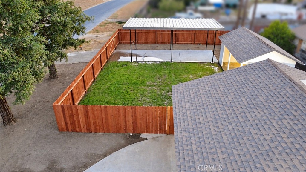 20943 S Castro, Laton, CA 93242